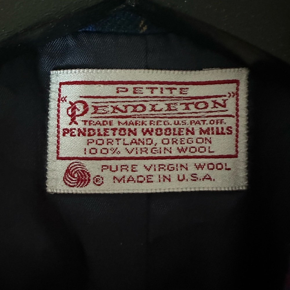 Super Sweet Pendleton Plaid Blazer - image 6